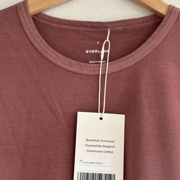 Everlane The Boyfriend Tee in Essential Cotton in Brown Garment Dye, Size Small - Picture 6 of 8